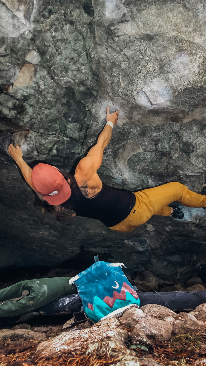 Best Women's Rock Climbing Pants: Recommendations From Climbers